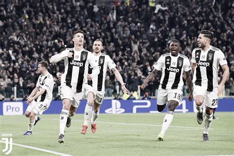 Com Hat Trick De Cristiano Ronaldo Juventus Vence Atlético De Madrid E