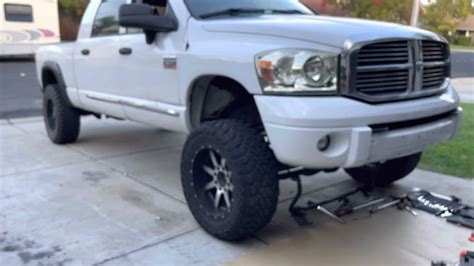 Pro Comp 6 Inch Lift Dodge Ram Youtube