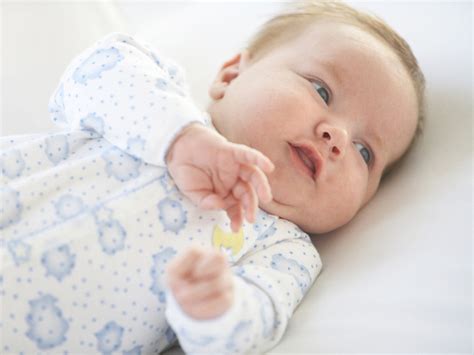 babies start walking babycenter