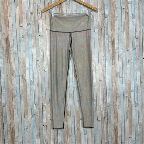 Teeki Pants Jumpsuits Teeki S White Snake Opal Hot Pants Tight Leggings Recycled Pet Yoga