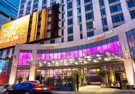 Hotel Courtyard By Marriott Los Angeles L A Live Downtown Los Angeles Area Ca