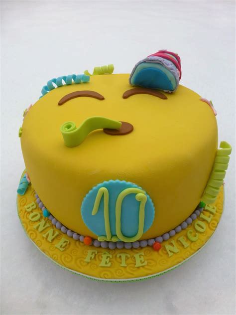 Cakesophia Party Emoji Cake