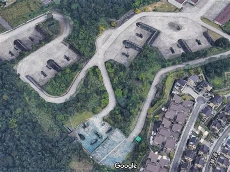 谷歌3D地图曝光台湾军事基地 弹种型号都可辨认 凤凰网