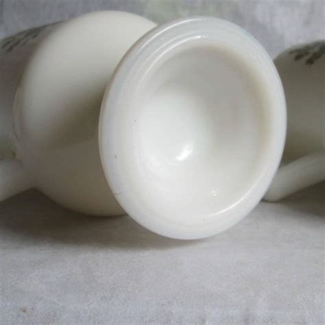 Vintage Milk Glass Pedestal Mugs Pyrex Spice Of Life Etsy