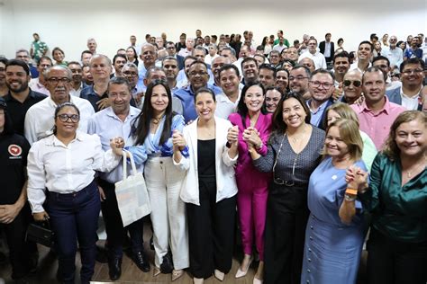 Raquel Lyra faz balanço do primeiro ano de gestão para prefeitos de