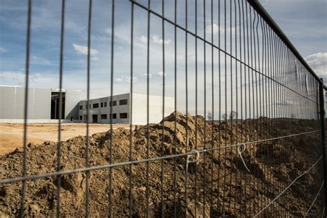 Tips For Preventing Construction Site Theft - GuardVision Security Systems