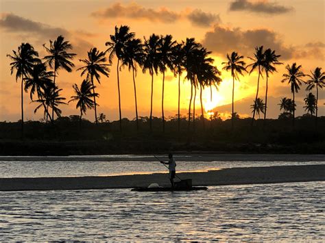 Pôr Do Sol Em Maracaípe Passeio De Jangada E Cavalos Marinhos