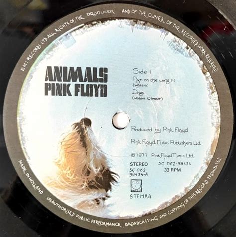 Pink Floyd - Animals Vinyl Record 1977 Netherlands - Recordrome