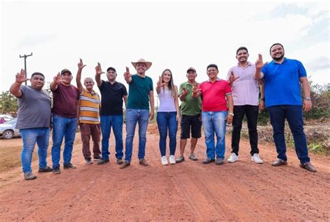 Prefeito Luciano Dra Thaíza secretários e vereadores vistoriam obras