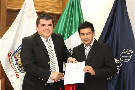 FIRMAN CONVENIO LA UCS Y LA UNIVERSIDAD CÉSAR VALLEJO DEL PERÚ