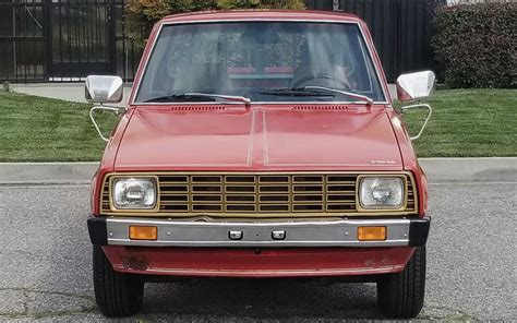 070520 1981 Dodge Ram 50 Sport 10 Barn Finds