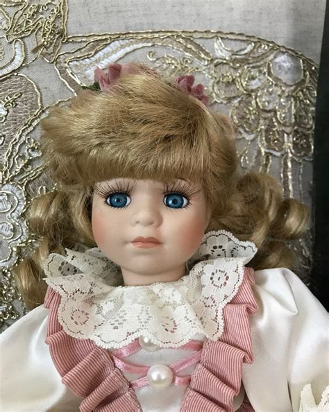 Pretty Geppeddo Doll With Long Real Eyelashes And Curly Blonde Hair Vintage Dolls Dolls Mercari