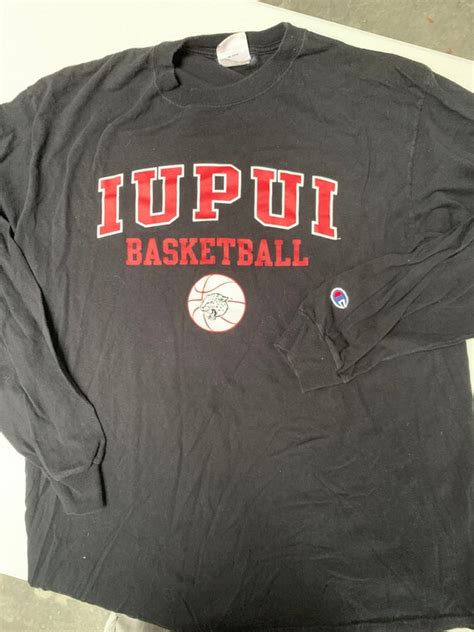 Vintage Champion Brand IUPUI Jaguars Basketball T Shi… - Gem