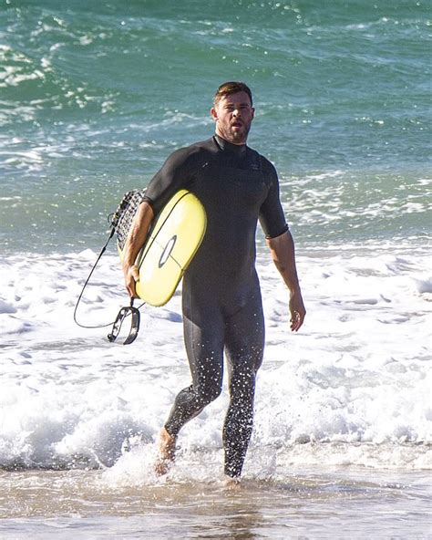 Chris Liam And Luke Hemsworth Hit The Beach Together For Massive