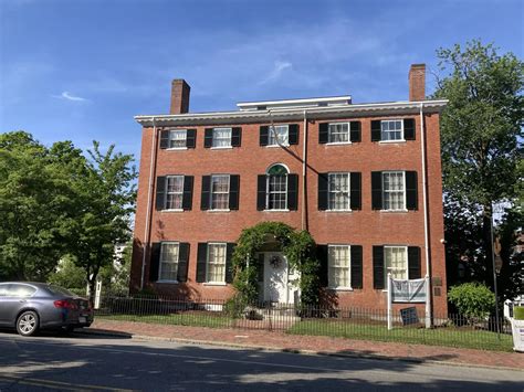 The Cushing House Old Museum Of Newbury Salem Witch Museum