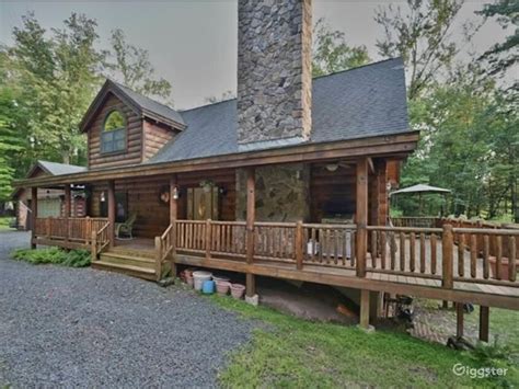 Beautiful Log Cabin In The Poconos Rent This Location On Giggster