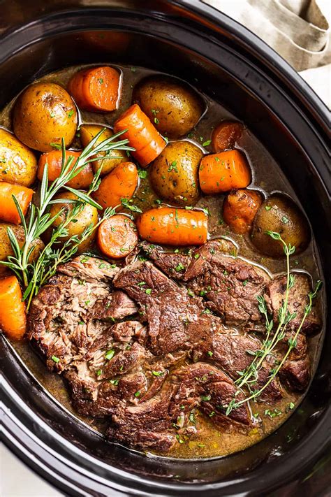 Slow Cooker Pot Roast (video) | Get Inspired Everyday!