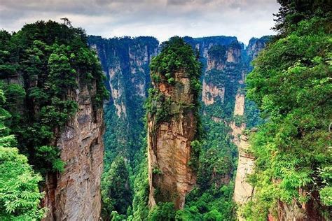 2023 Zhangjiajie Day Tour Grand Canyon Glass Bridge Yellow Dragon Cavern Baofeng Lake