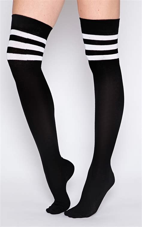 Black Socks With White Stripes on Luulla