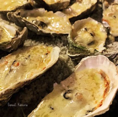 Les huîtres chaudes gratinées au champagne Sweet Kwisine