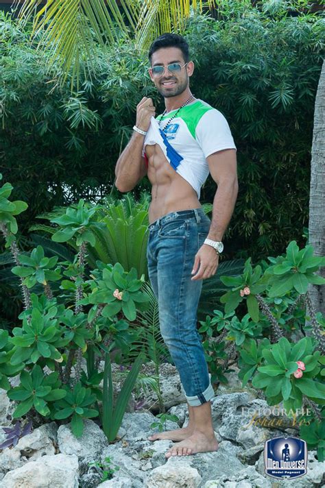 Costa Rica Men Nude
