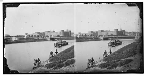 1 2 Donaukanal mit Aspernbrücke und Franz Joseph Kaserne Wien