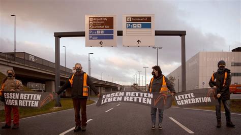 Klimaschutz Klima Demonstranten Wollen Wieder Autobahnen Blockieren