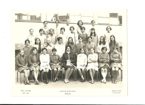 Photo de classe Seconde C4 bis de 1968 Lycée De Jeunes Filles De