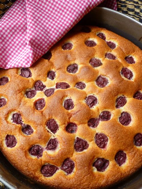 Nenas Croatian Sour Cherry Cake Diplomatickitchen