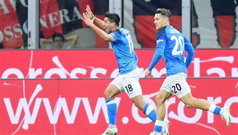 Napoli Luci A San Siro Manda Il Milan Ko Con Politano E Simeone La