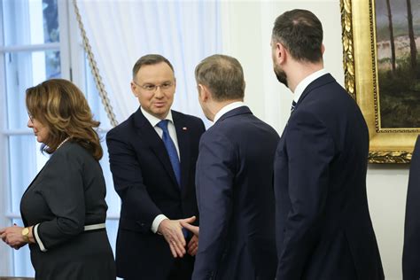 Weto Prezydenta do ustawy okołobudżetowej Rząd zapowiada przeniesienie