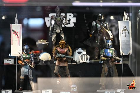 Acghk Hot Toys Marvel Dc Star Wars Kamen Rider League Of Legends The Toyark News