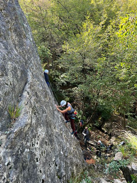 Corso Arrampicata Base Livello Guide Alpine La Pietra