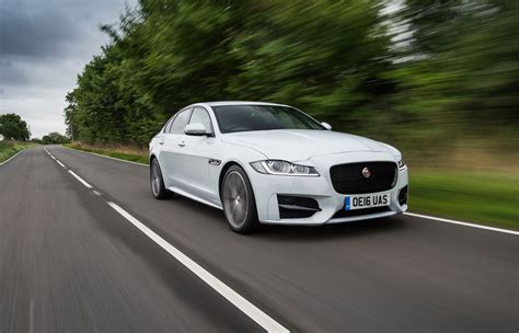 Jaguar Xf Review Is The Jaguar S Exec Saloon Best In Class Evo