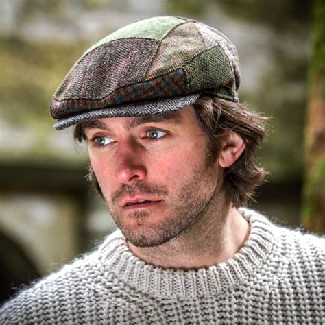 traditional irish cap individual tweed patches woven
