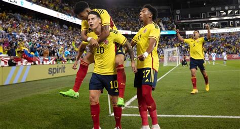 Selección Colombia James Rodríguez y una celebración particular tras