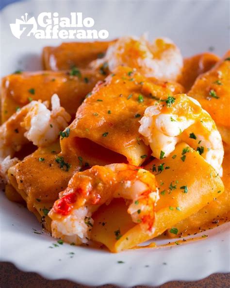 Paccheri Con Crema Di Scampi E Gamberi Artofit