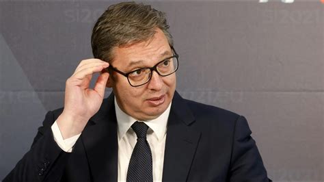 Serbien Aleksandar Vucic Macht Es Allen Recht Afp Youtube