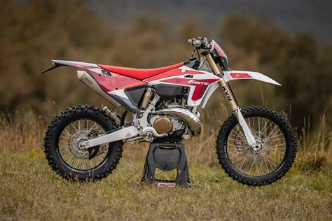 First Look Fantic Announce Xe Two Stroke And Xef Four Stroke