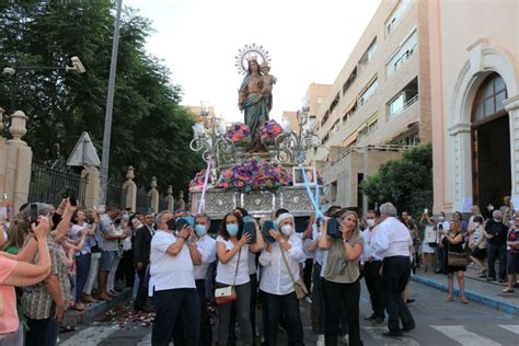 Vuelve A Salir La Procesi N De M Auxiliadora Tras Dos A Os De