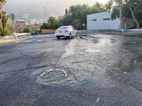 Brote de aguas negras provoca foco de infección en la colonia Lázaro