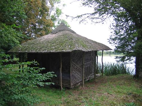 Malay Hut This Thatched Rustic Hut Now Sits Aside The Lake Flickr