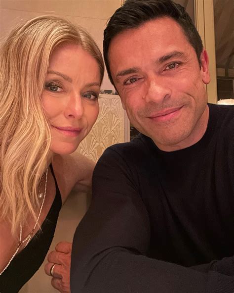 Kelly Ripa Makes Sex Confession After Saying Husband Mark Consuelos