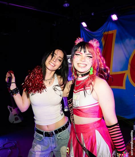 Lølø lolo Nude OnlyFans Leaks Fappening FappeningBook