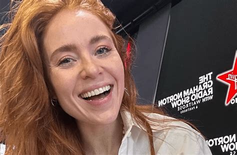 Strictlys Angela Scanlon Shares Swimsuit Video Dancing — Celebwell