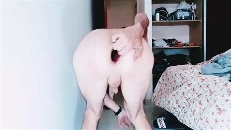Fisting anal extrême et insertions de gode et baise une grosse bite