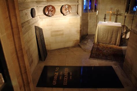 Grave of George VI and The Queen Mother in Saint George's … | Flickr