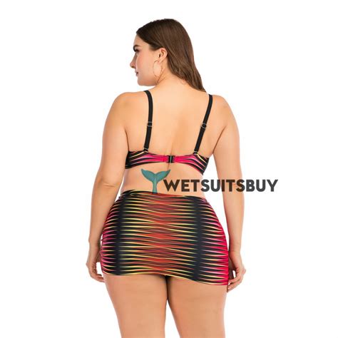Plus Size Striped Swimwear With Tight Bikini Skirt