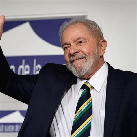 Lula cuestionó la campaña de fake news de Bolsonaro Filo News