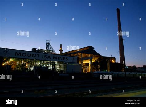 Mount Isa Mines as viewed from Mt Isa Railway Station Stock Photo - Alamy